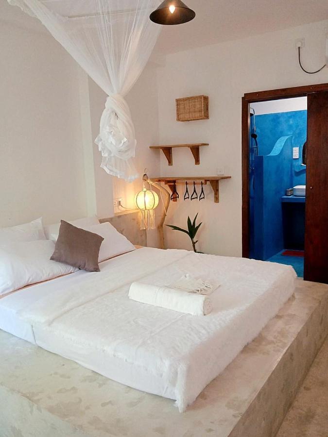 Sri Lanka Surf Villa Domus Graziella Ahangama Buitenkant foto